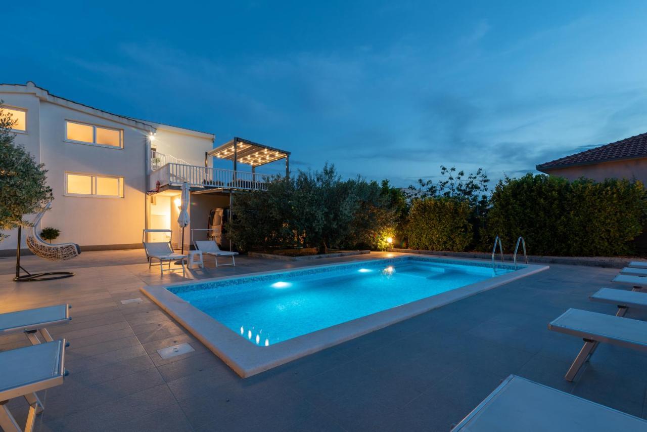 Apartmani Ville Vengo Trogir Exterior photo