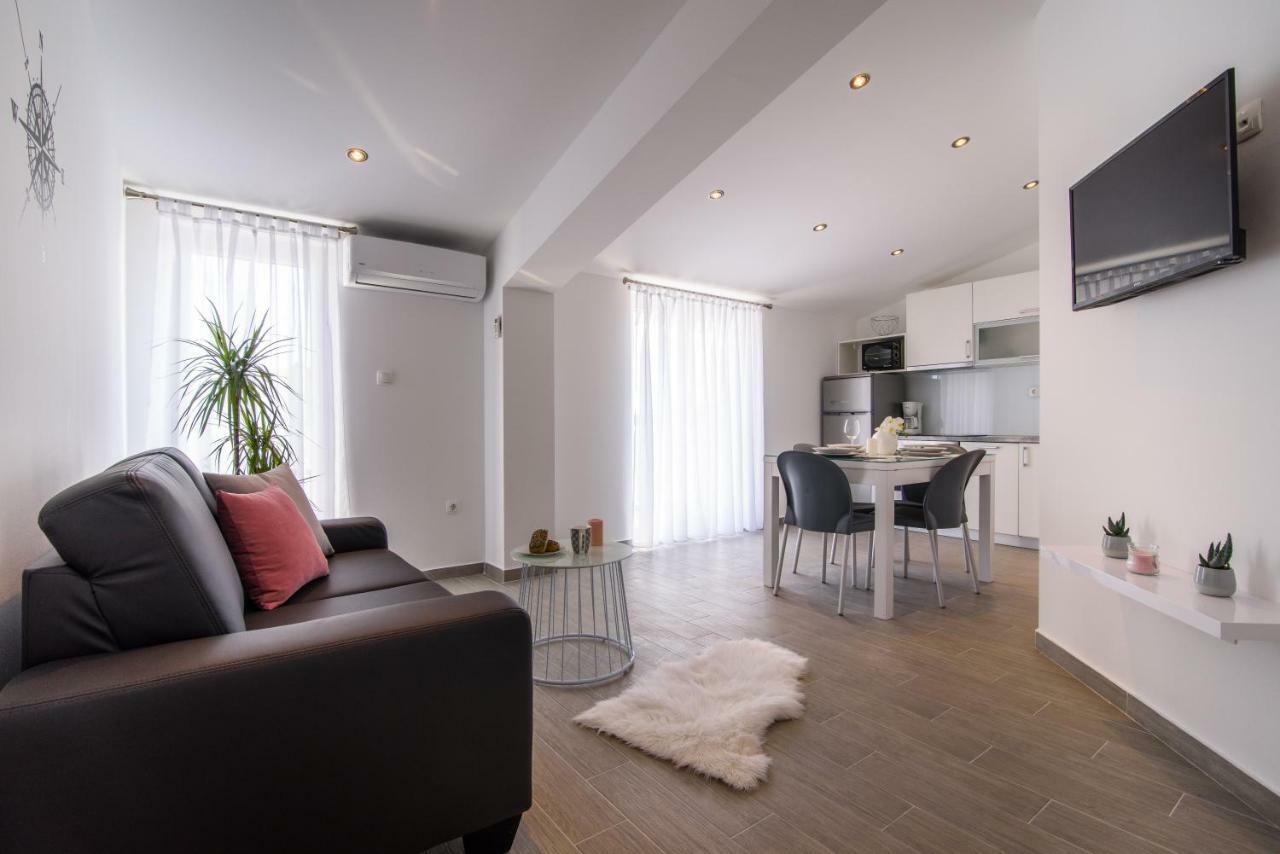 Apartmani Ville Vengo Trogir Exterior photo